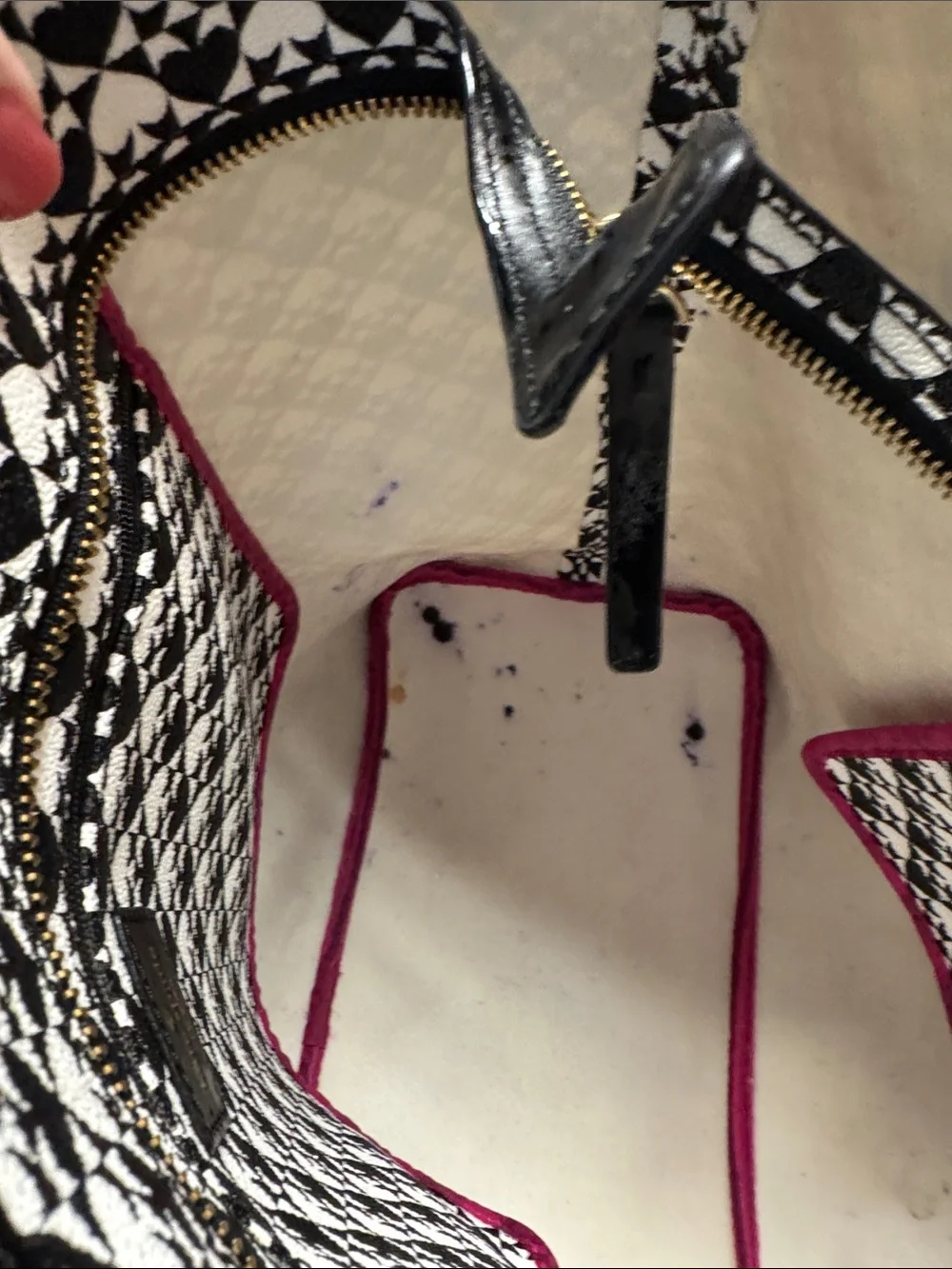 Kate Spade Black and White Geometric Stripe Tote
